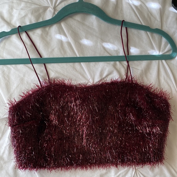 Sparkly burgundy crop top - Picture 3 of 4